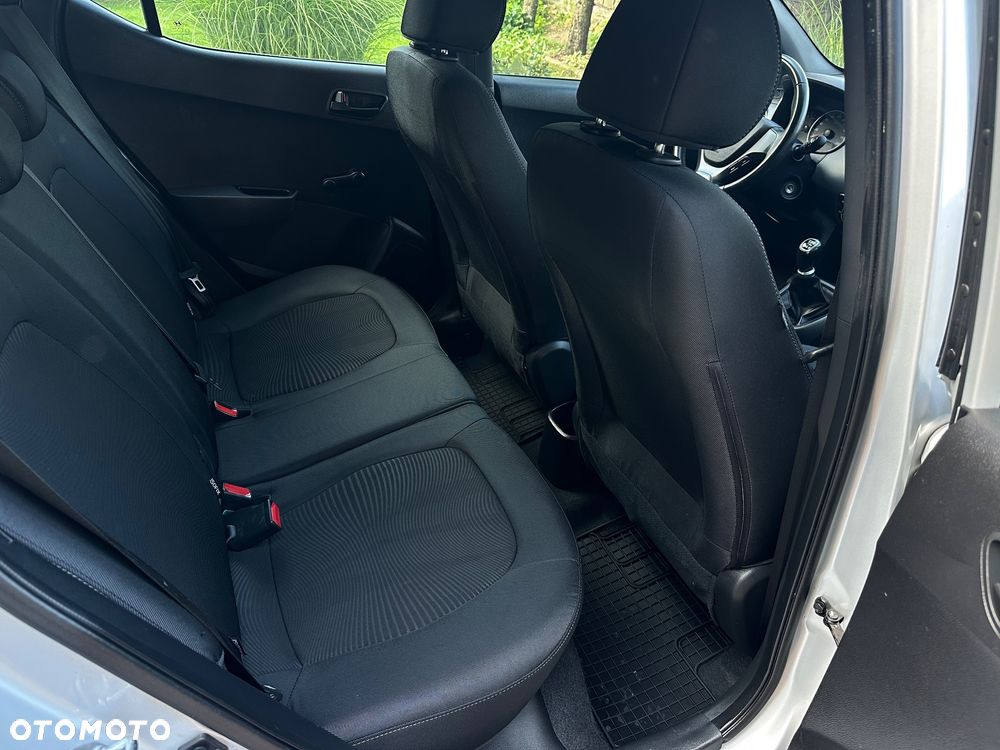 Hyundai i10 1.0 BlueDrive Comfort - 18