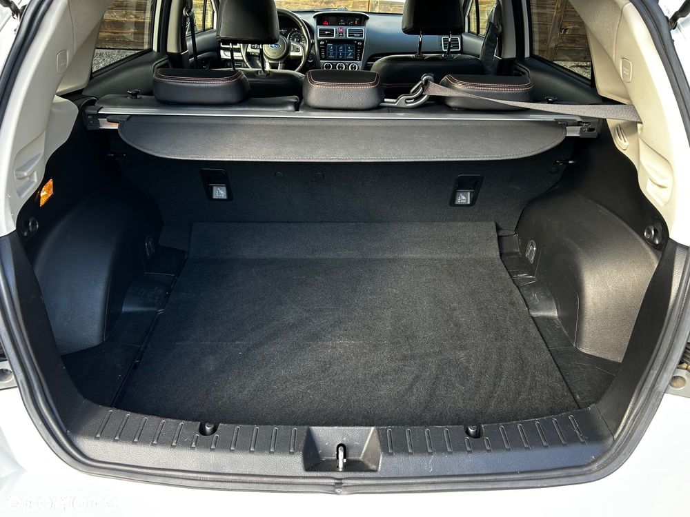 Subaru XV 2.0i Exclusive CVT - 16