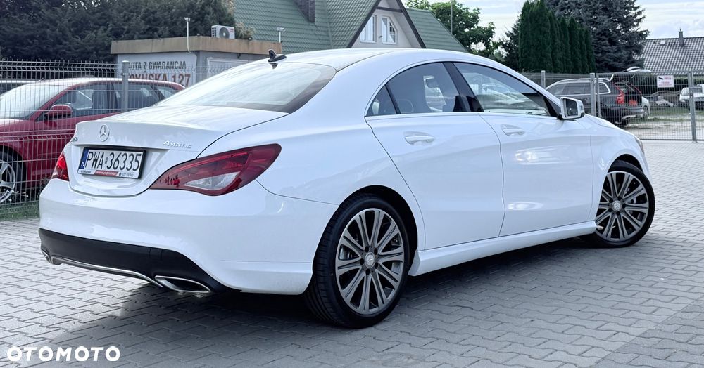Mercedes-Benz CLA - 25