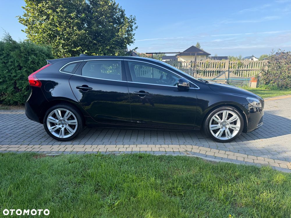 Volvo V40 D3 Momentum - 6