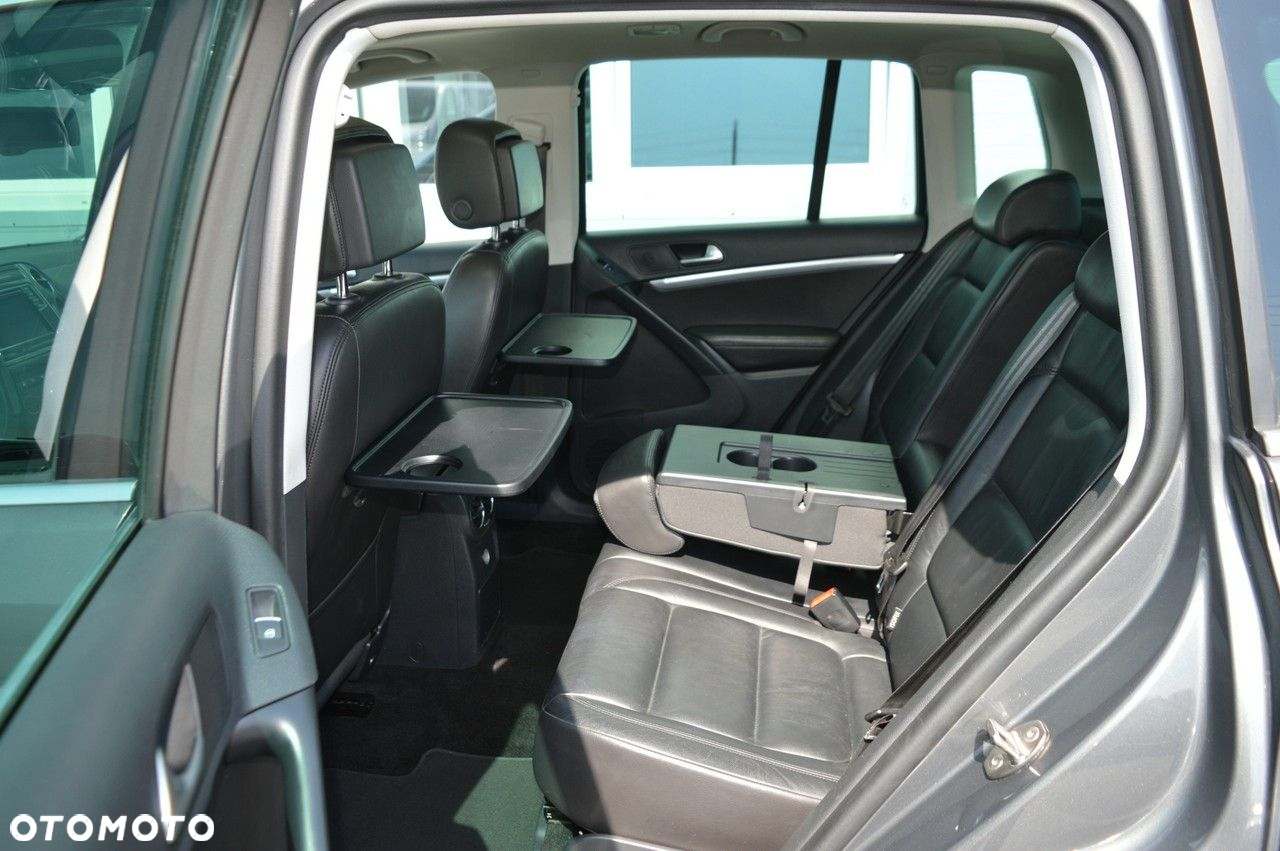 Volkswagen Tiguan - 22