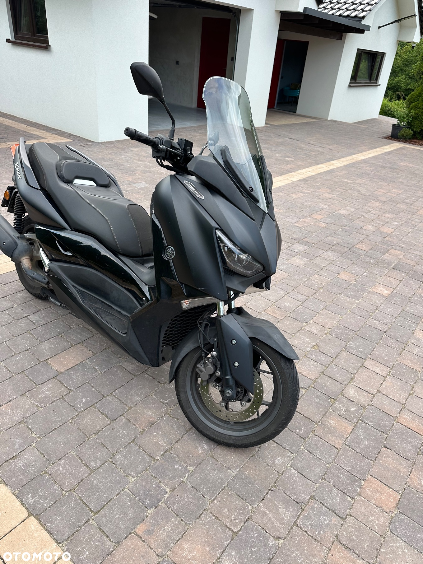 Yamaha X-max - 4