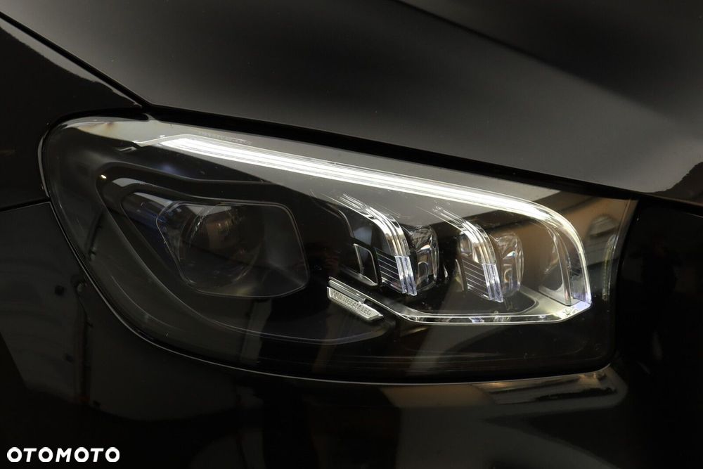 Mercedes-Benz GLS - 14