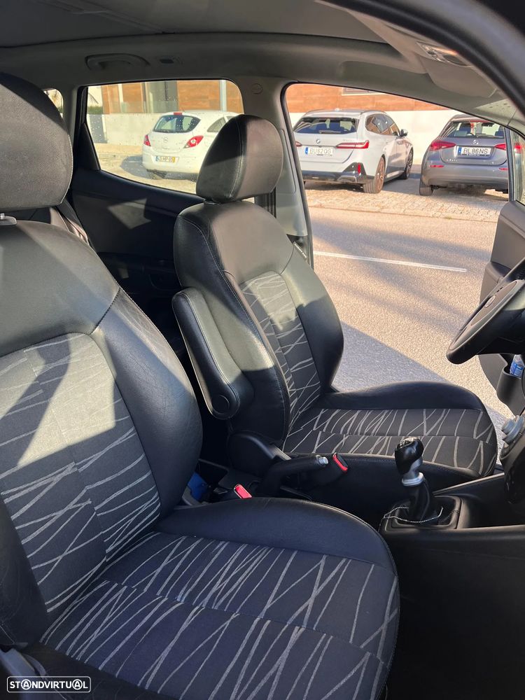 Kia Venga 1.4 CRDi TX ISG - 17