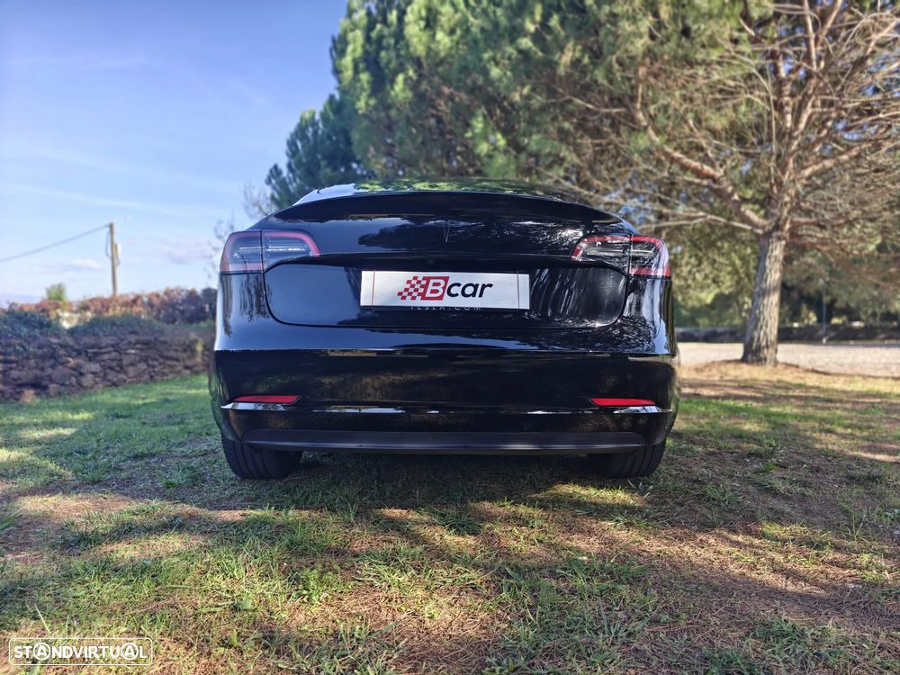 Tesla Model 3 Long Range Tração Traseira - 10