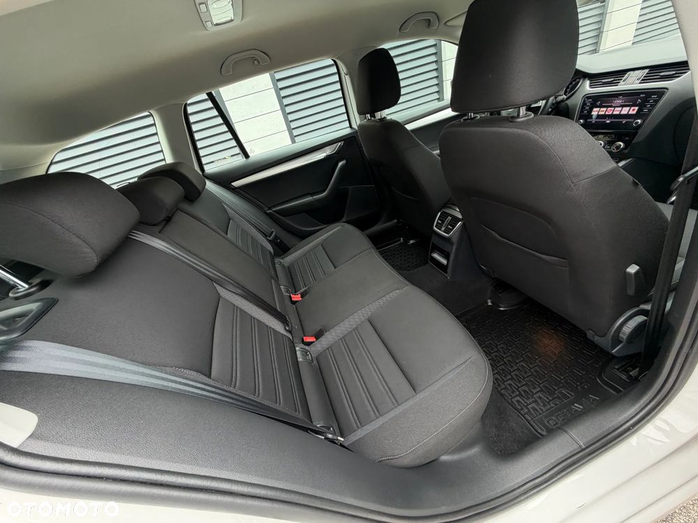 Skoda Octavia 1.0 TSI GPF Ambition - 35