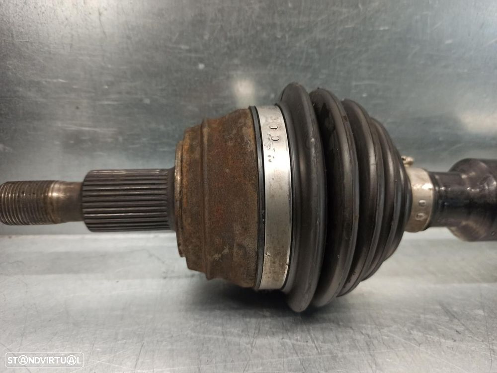 TRANSMISSÃO FRONTAL DIREITA VOLKSWAGEN GOLF IV 1998 - 2