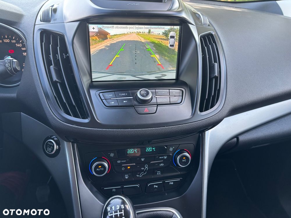 Ford Kuga - 18