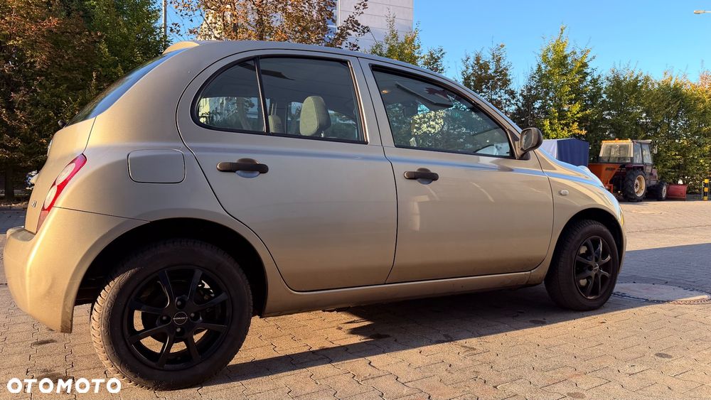 Nissan Micra 1.5 dCi Visia - 6