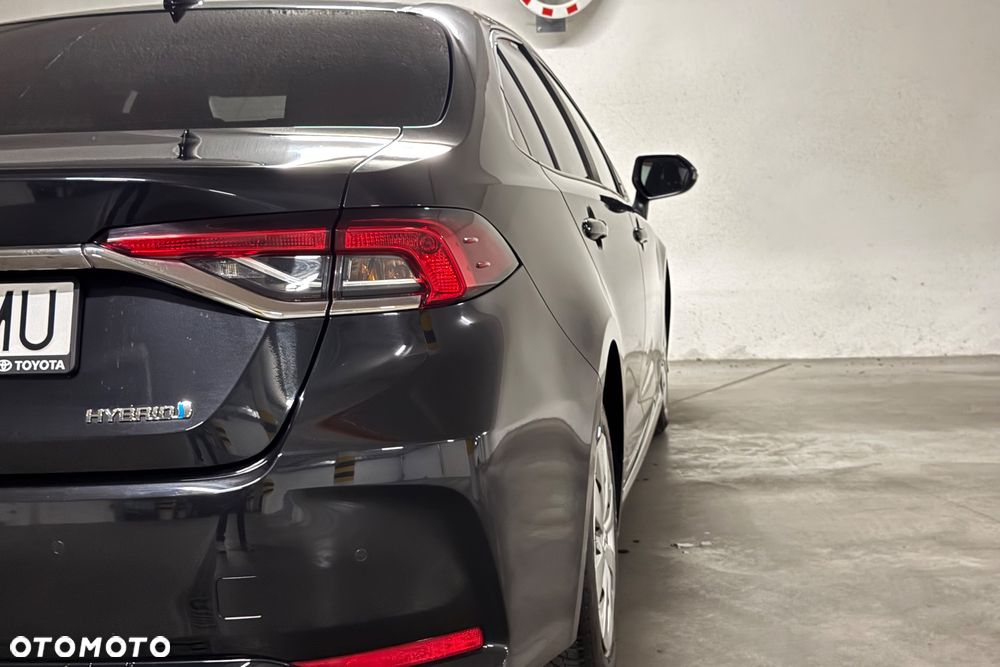Toyota Corolla 1.8 Hybrid Active - 16