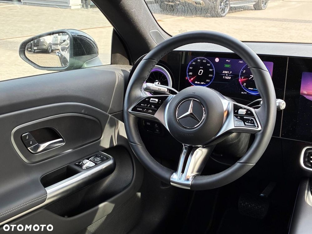 Mercedes-Benz CLA - 19