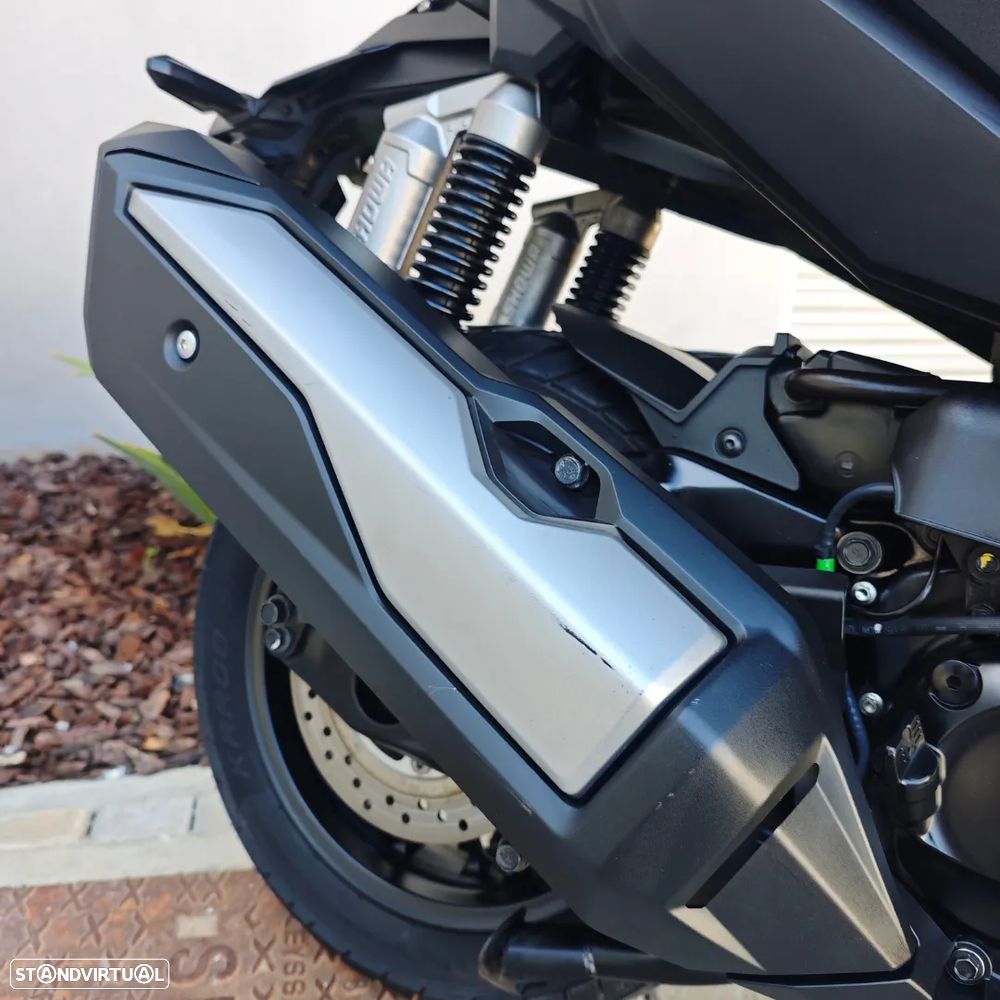 Honda ADV 350 - 13
