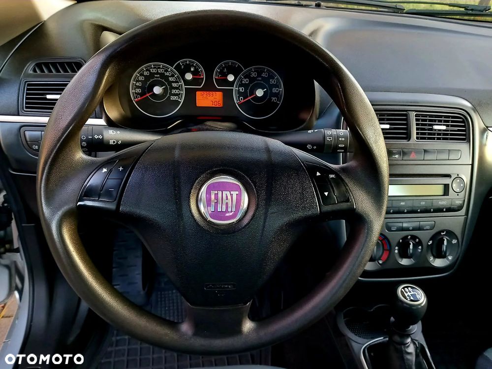 Fiat Grande Punto 1.2 8V Estiva - 20