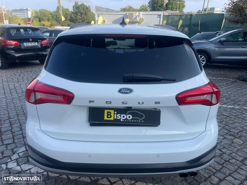 Ford Focus SW 1.5 TDCi EcoBlue Active - 9