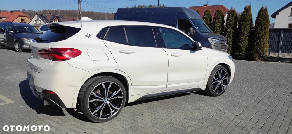 BMW X2 sDrive20i Advantage Plus - 4