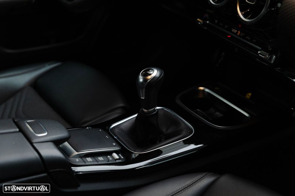 Mercedes-Benz A 180 d Style - 22