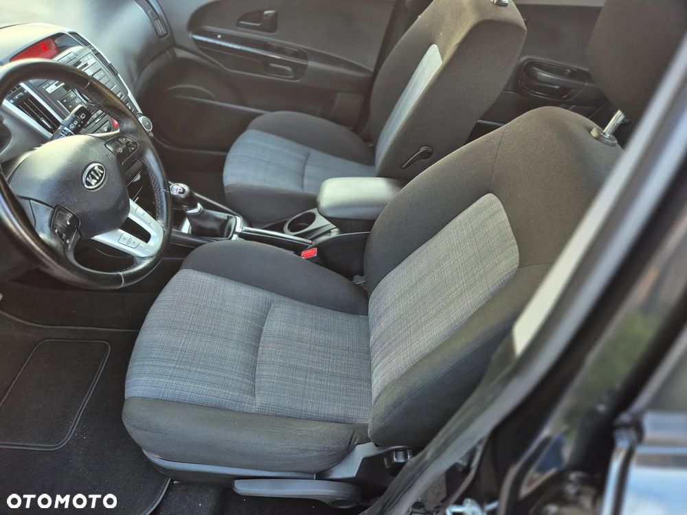 Kia Ceed 1.4 CVVT Edition 7 - 24