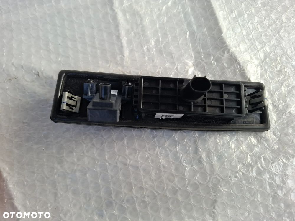 TESLA MODEL 3 17-> KAMERA + PRZYCISK KLAPY BAGAŻNIKA TYŁ 1095949-00-E - 3