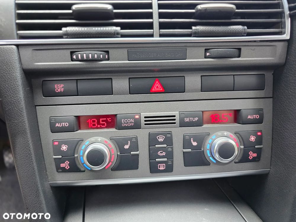 Audi A6 Avant - 25