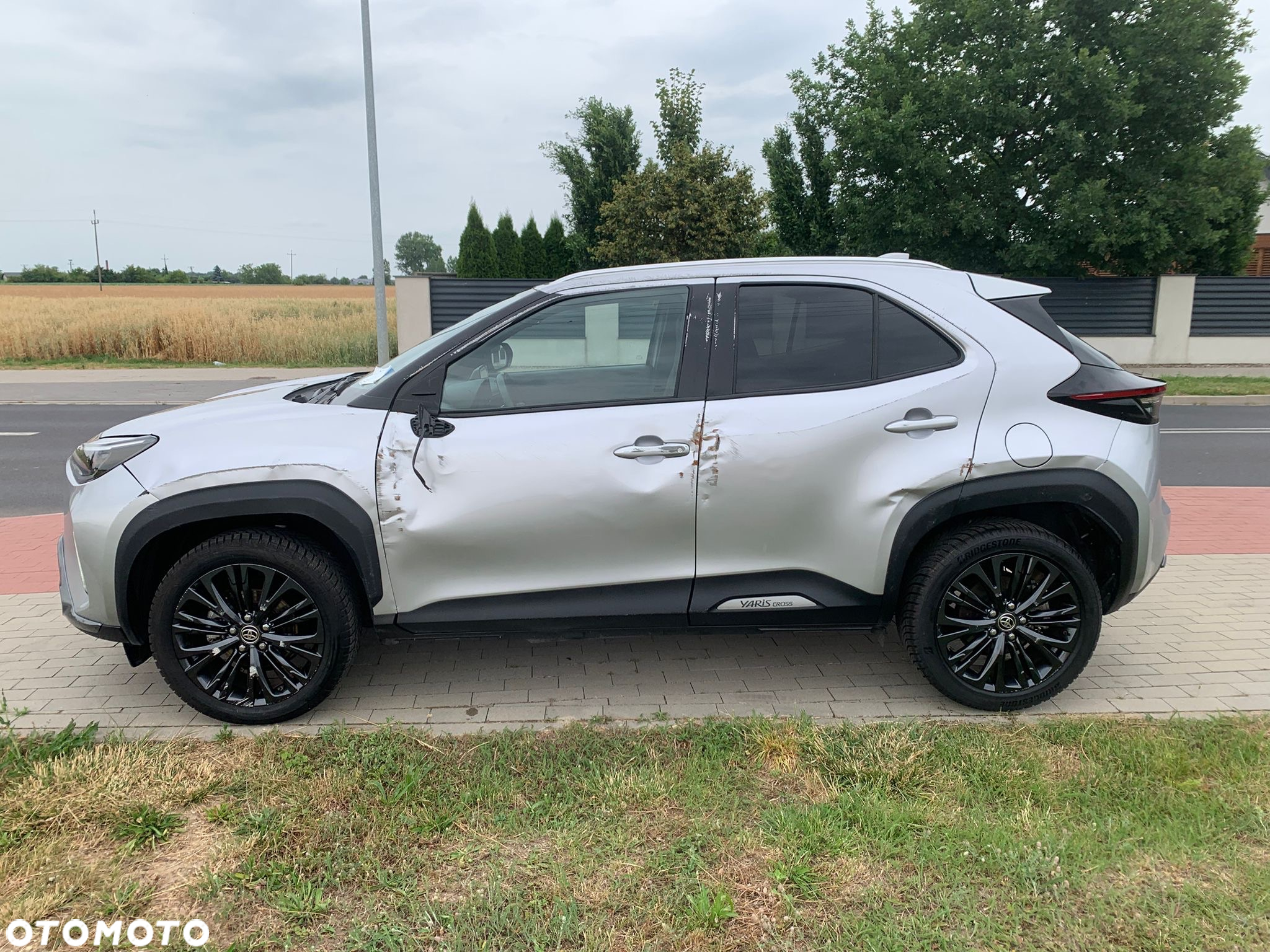 Toyota Yaris Cross Hybrid 1.5 Premiere Edition 4x4 - 6