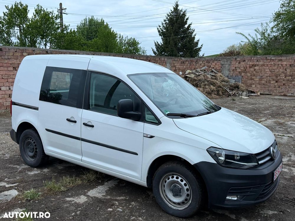 Volkswagen Caddy - 9