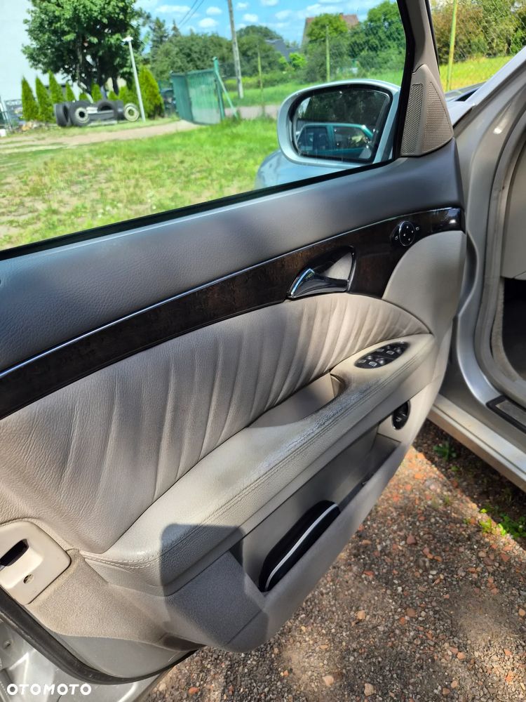Mercedes-Benz Klasa E 320 Avantgarde - 13