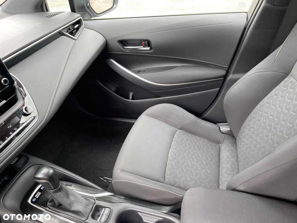 Toyota Corolla 1.8 Comfort - 24