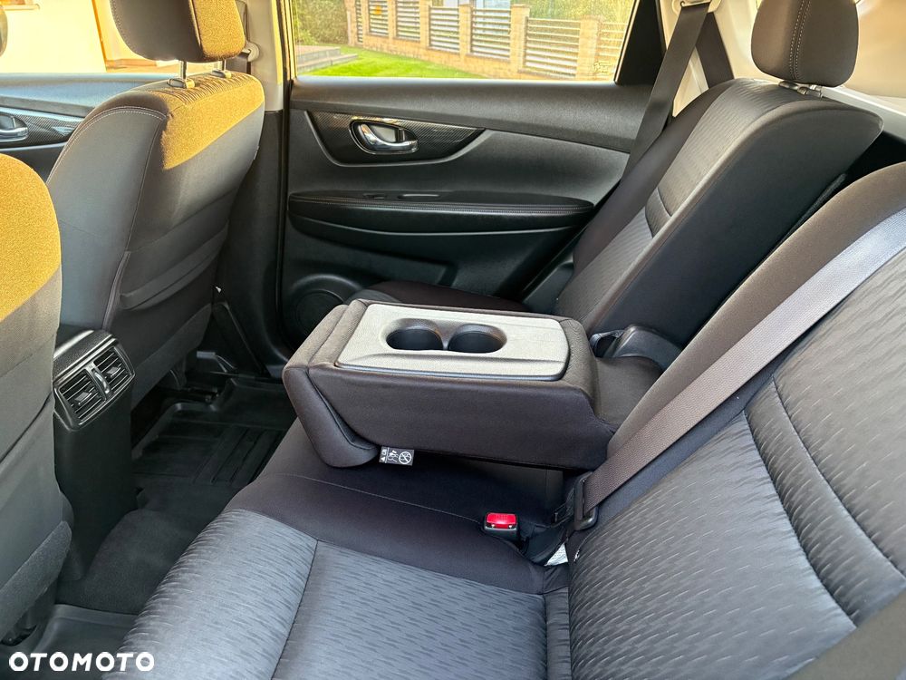 Nissan X-Trail 2.0 dCi Acenta 2WD Xtronic - 26
