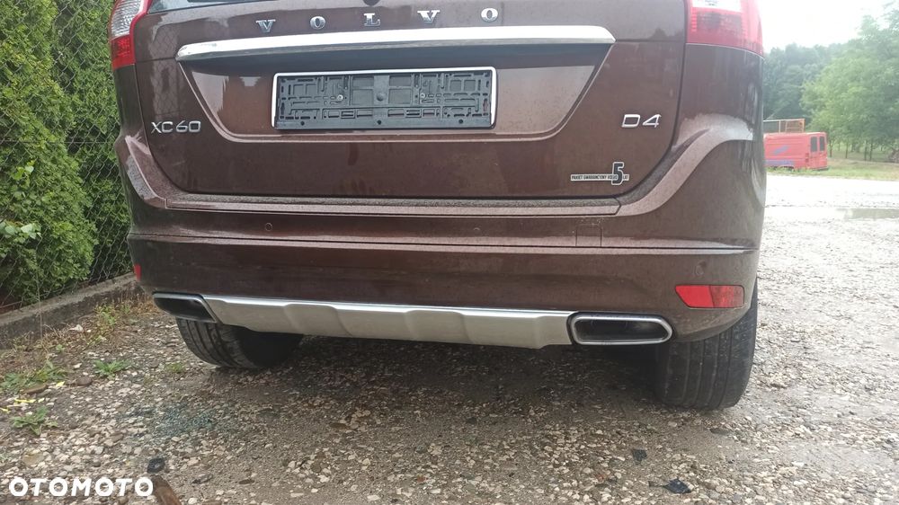 Volvo XC60 13-  Silnik D4204T5 2.0 D Maska błotnik zderzak drzwi  712-16 - 9