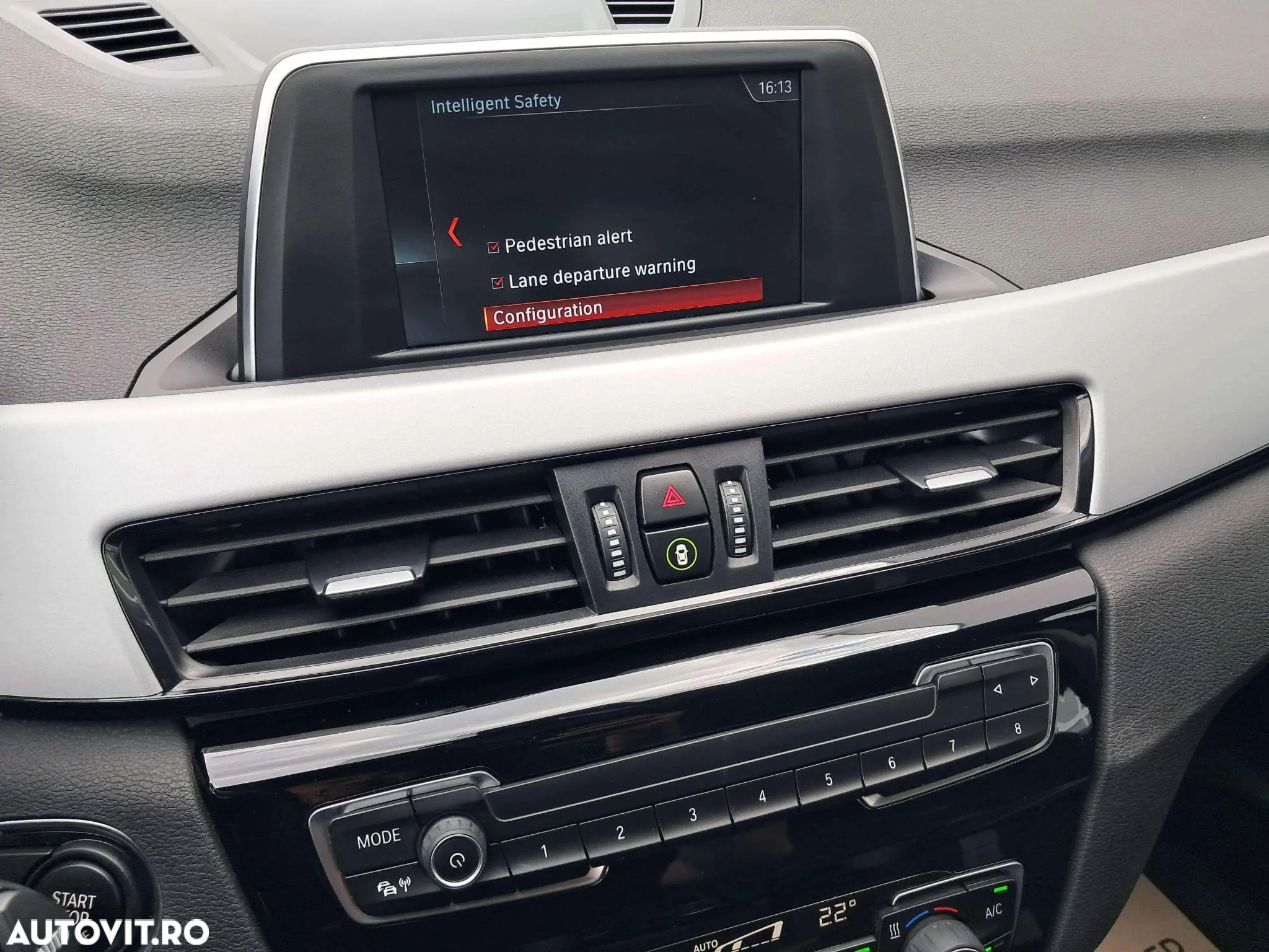 BMW X1 xDrive20i AT - 14
