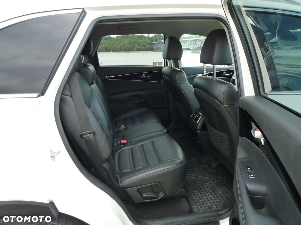 Kia Sorento 2.0 CRDI Business Line Plus - 15