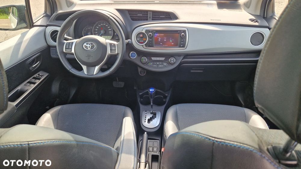 Toyota Yaris 1.5 VVT-i Selection - 10
