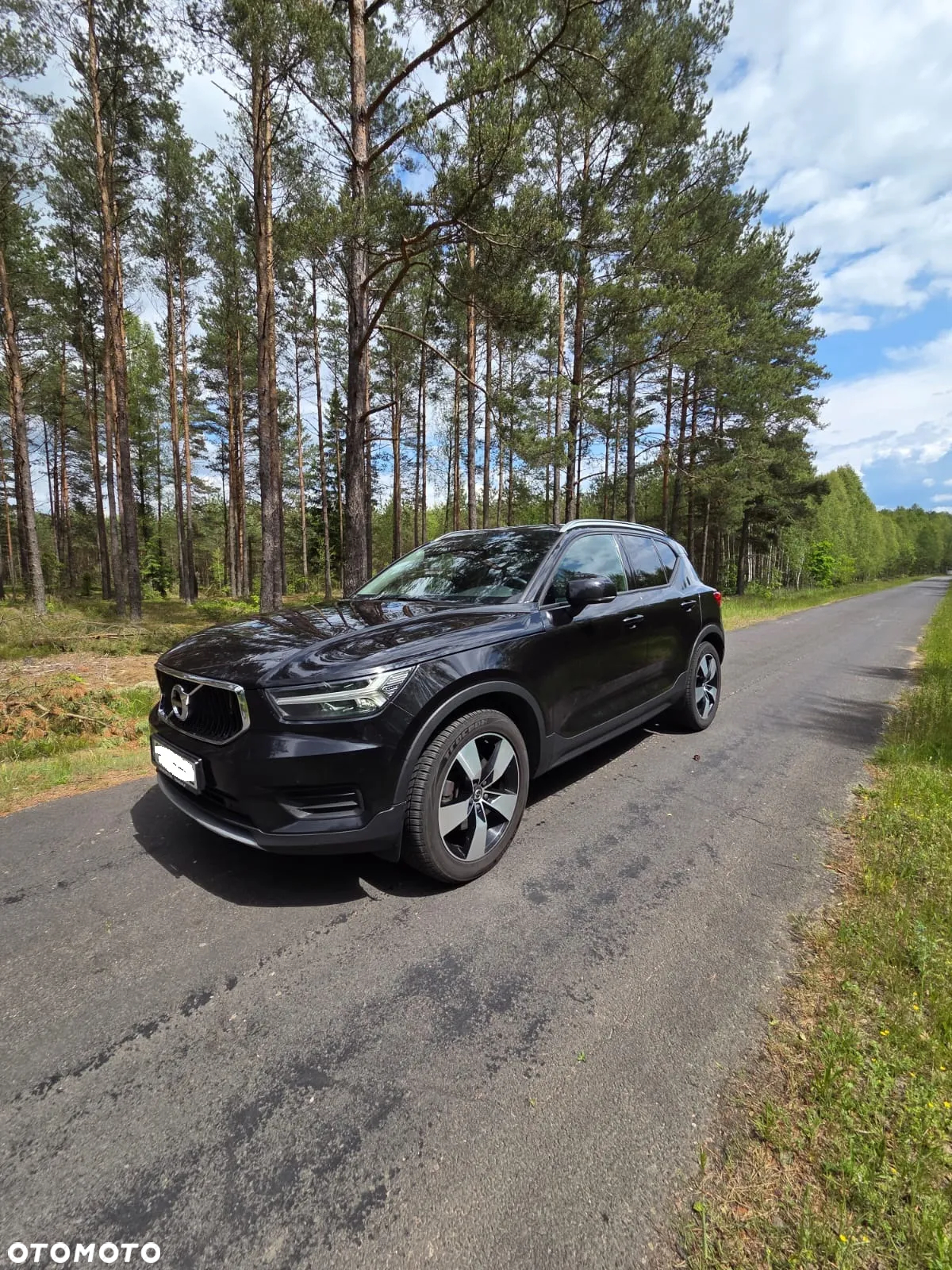 Volvo XC 40 T4 Momentum Pro - 2