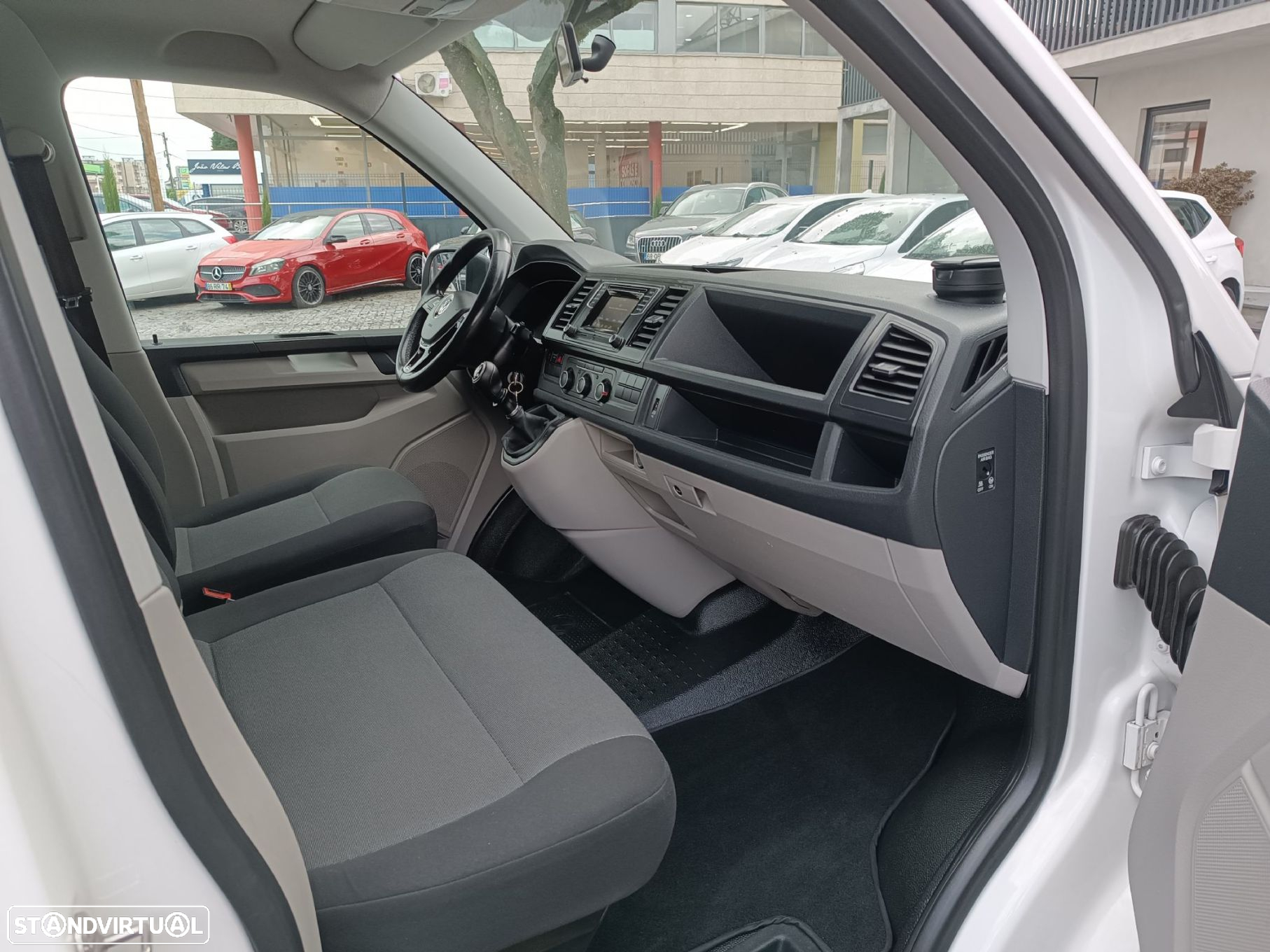 VW Transporter Transport 2.0 TDi BM CD L.Extra AC - 14