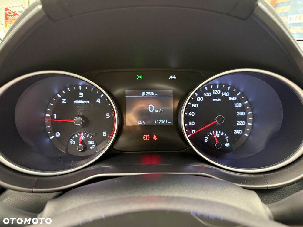 Kia Ceed - 15