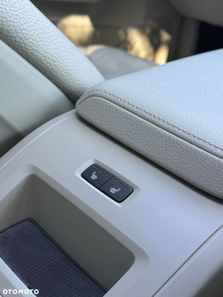 Volvo XC 60 - 31