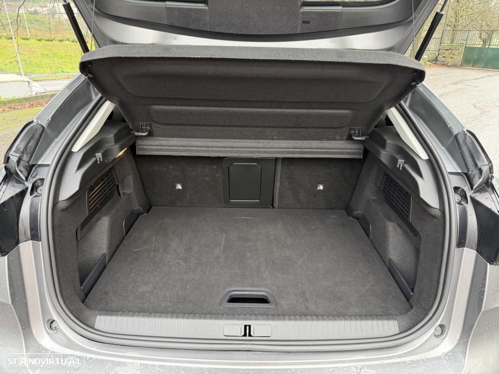 Citroën C4 PureTech 130 Stop&Start EAT8 PLUS - 28