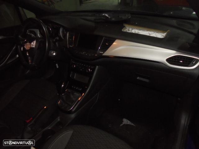 Carro MOT: F12SHT  OPEL ASTRA K FASE 2 2020 1.2I TURBO 131CV 5P AZUL GASOLINA - 8