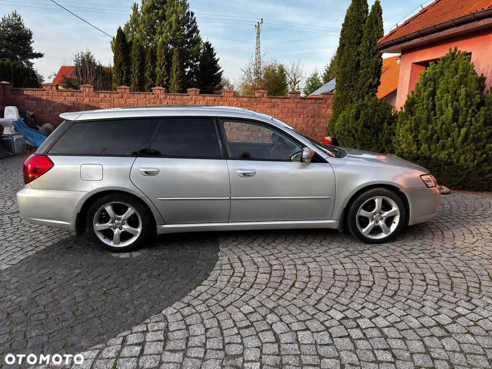 Subaru Legacy - 3