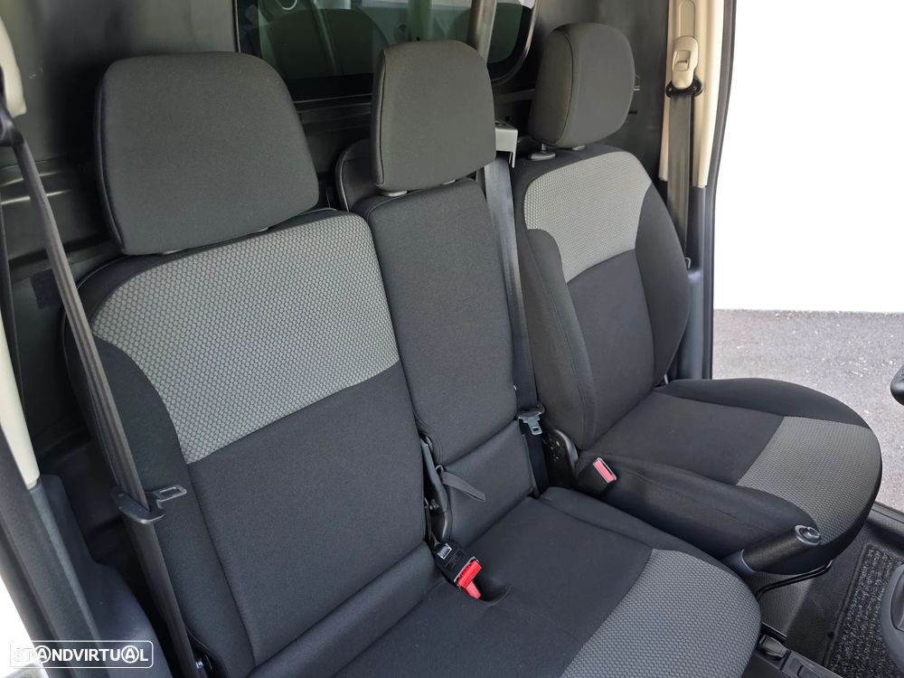 Renault Kangoo MAXI 1.5 DCI 3 Lugares - 8