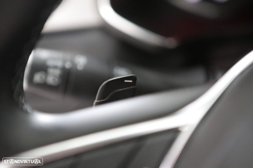 Renault Captur 1.3 TCe Exclusive EDC - 19