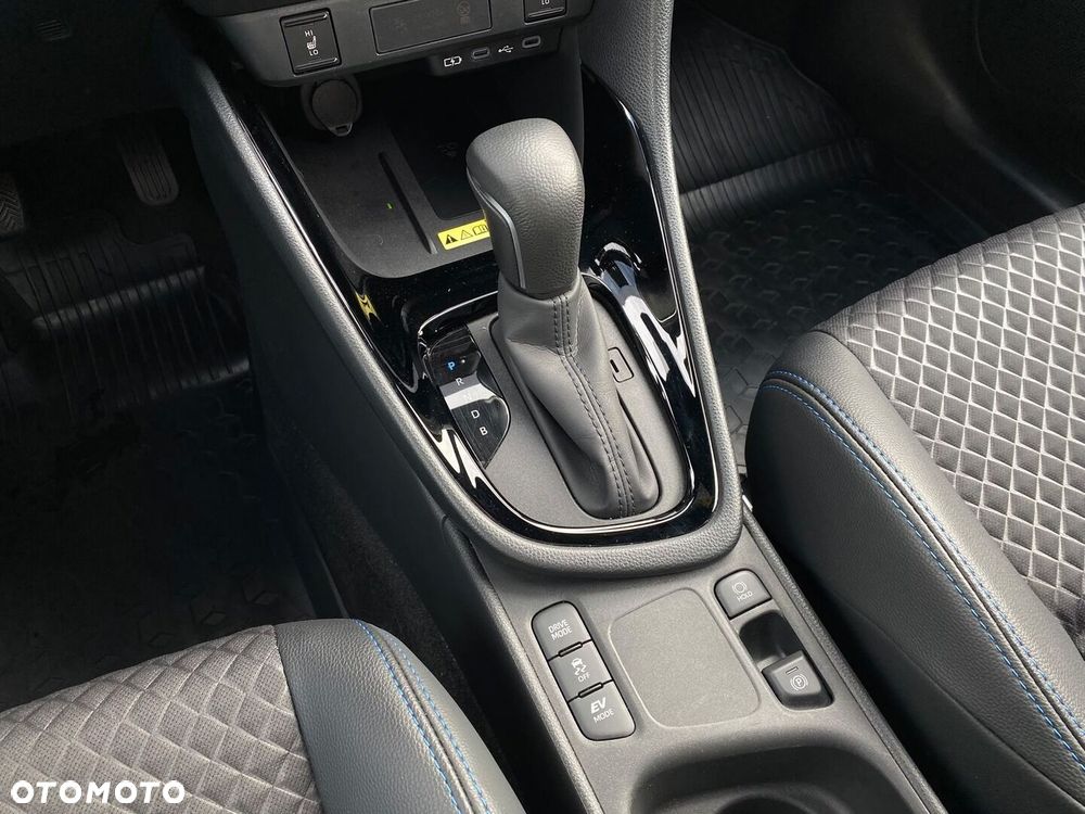 Toyota Yaris Hybrid 1.5 Premiere Edition - 20