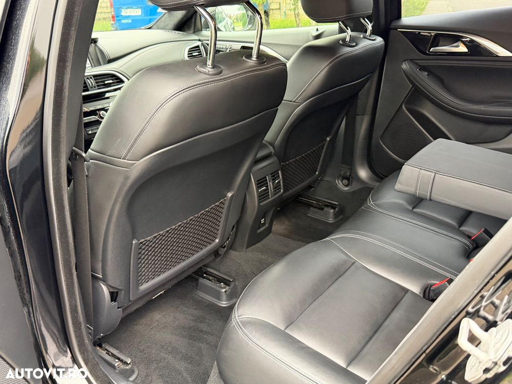 Infiniti QX30 - 5