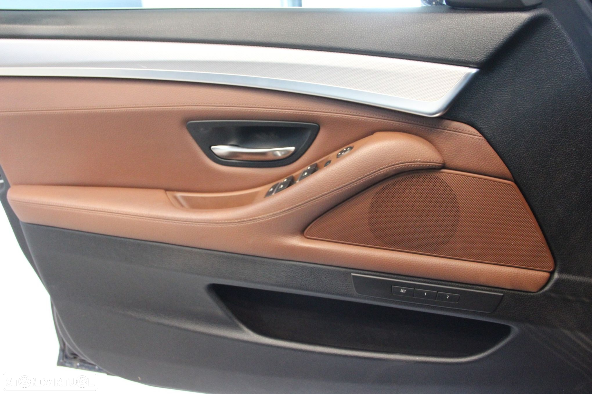 BMW M550d xDrive Auto - 13