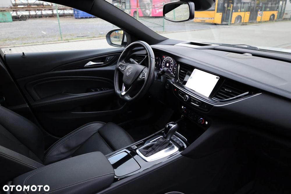 Opel Insignia 2.0 BiTurbo D 4x4 Automatik GSI - 18