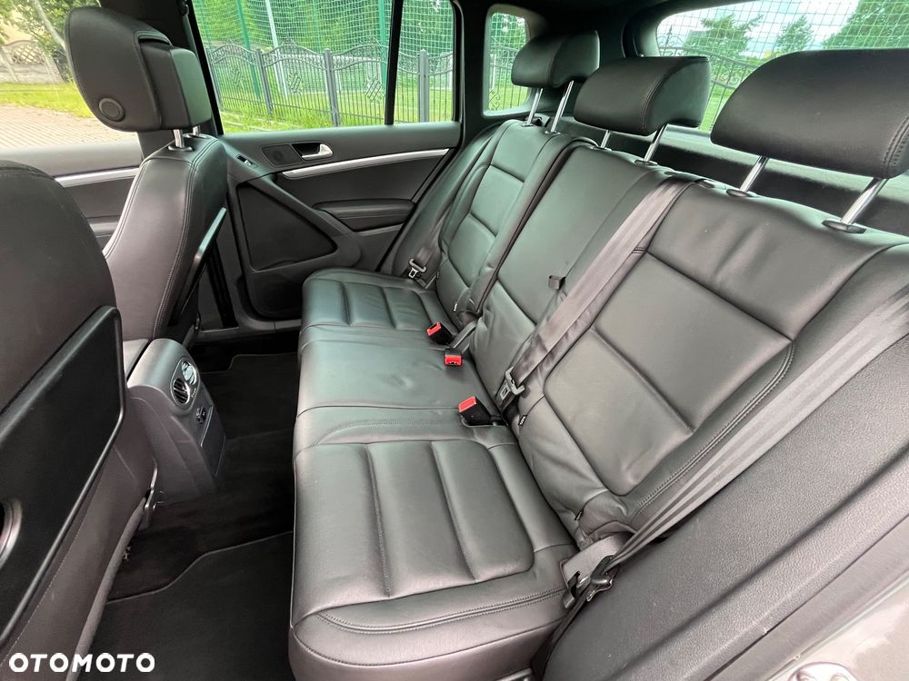 Volkswagen Tiguan 2.0 TDI 4Mot Perfectline R-Style DSG - 18