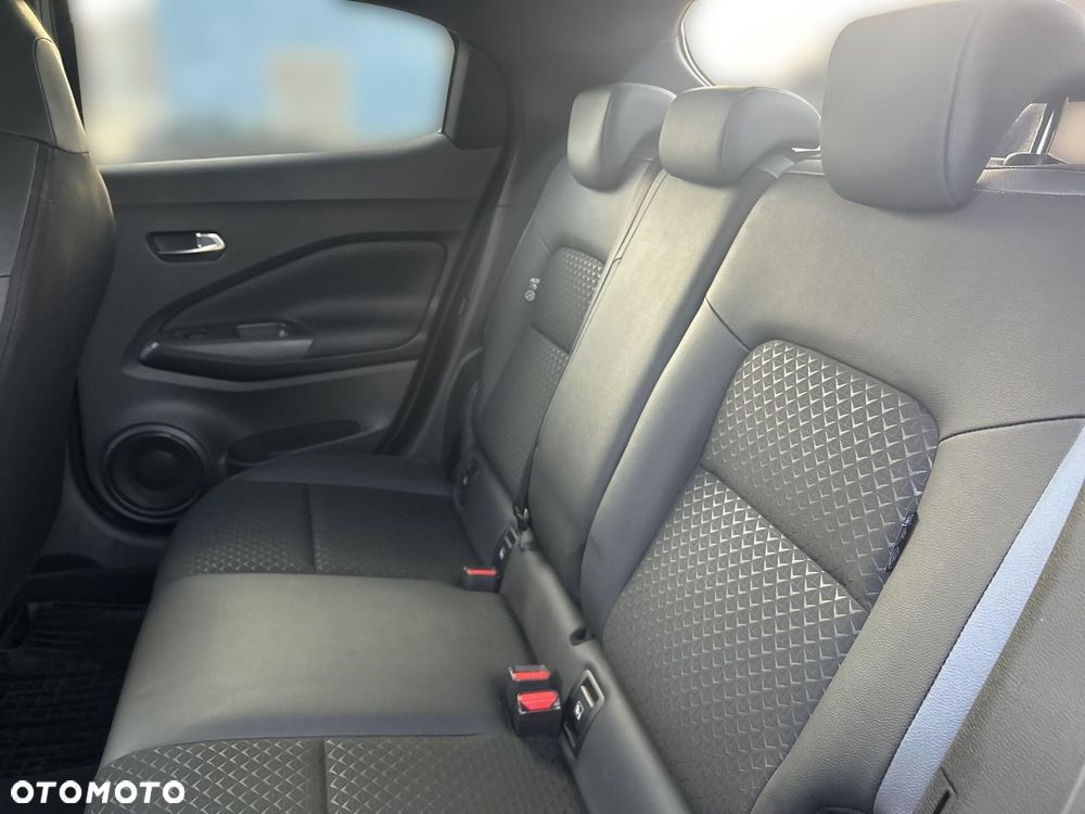 Nissan Juke 1.0 DIG-T Tekna - 16