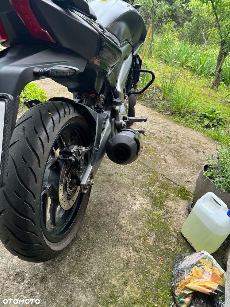 Bajaj Dominar 400 - 4