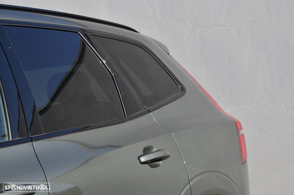 Volvo XC 60 2.0 T6 PHEV Plus Dark - 50