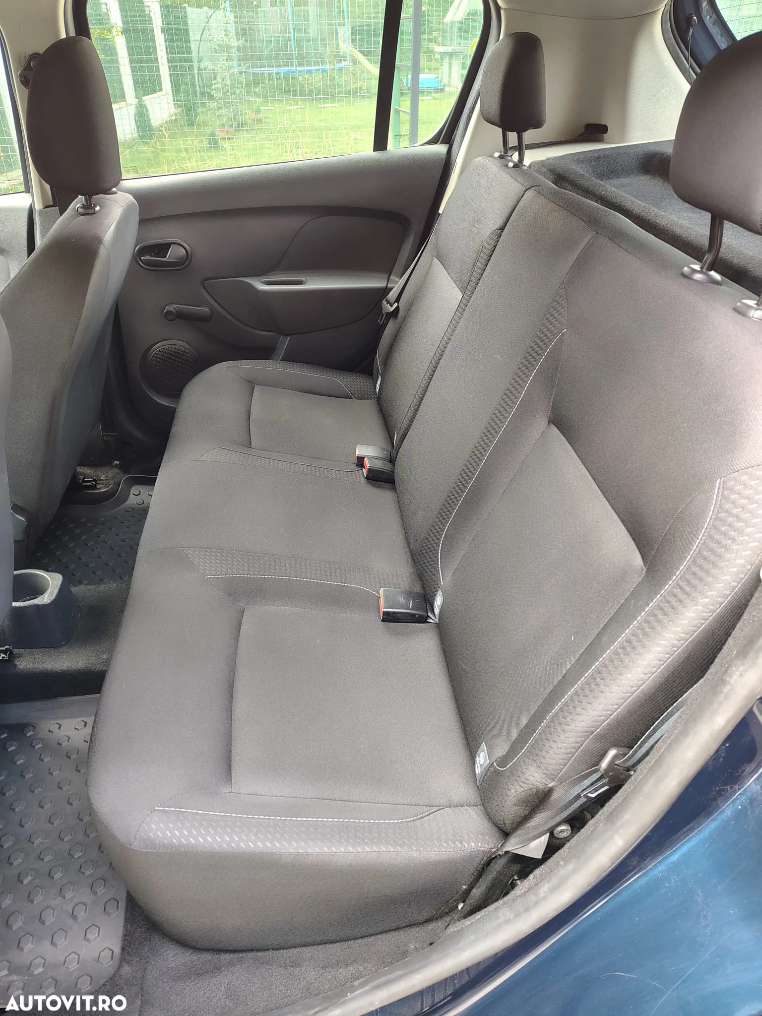 Dacia Sandero 0.9 TCe SL PLUS - 9